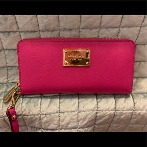 Micheal Kors Wallet